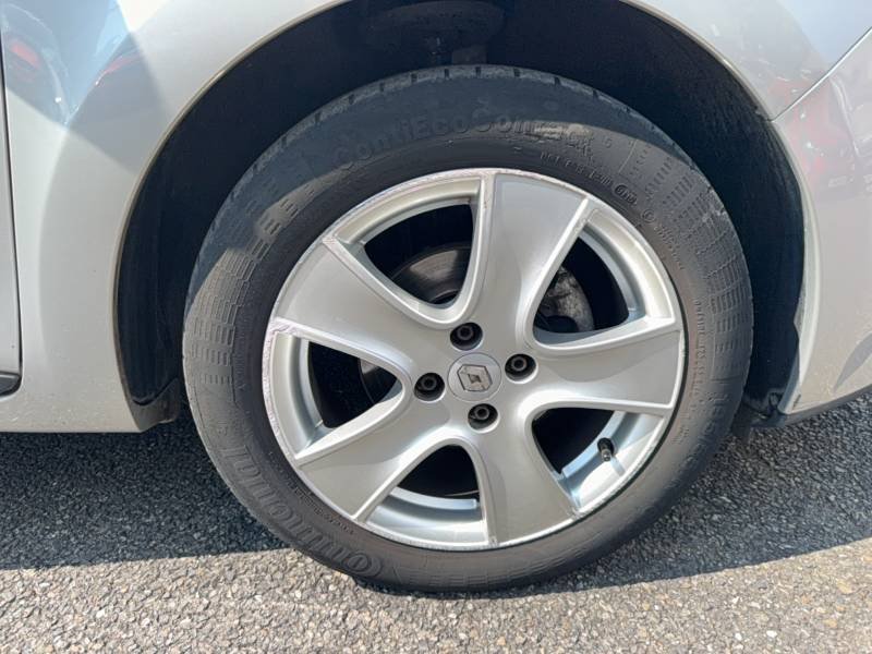Renault Clio - Photo 20