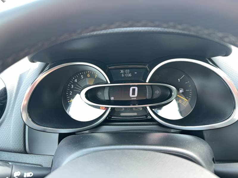 Renault Clio - Photo 32