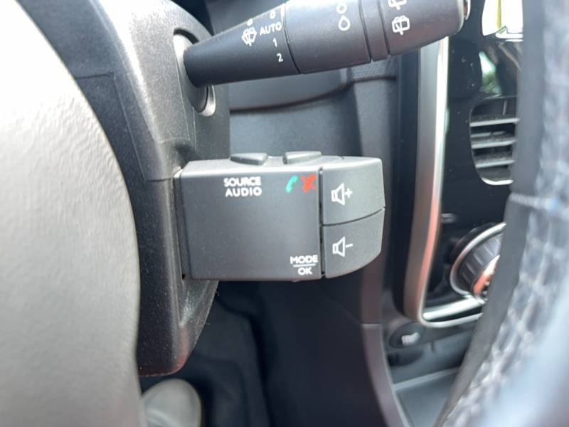 Renault Clio - Photo 37