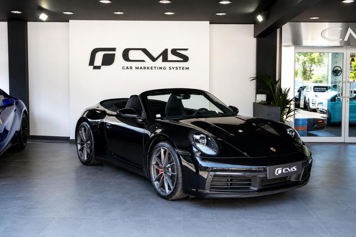 Porsche 911 - Photo 1