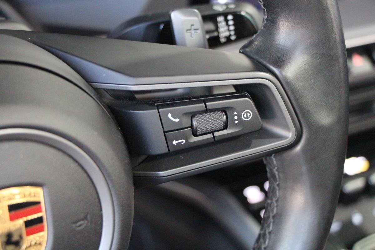Porsche 911 - Photo 15