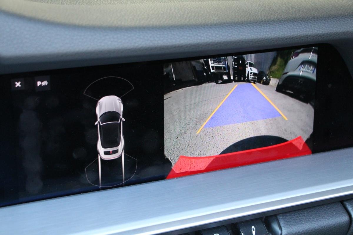 Porsche 911 - Photo 20