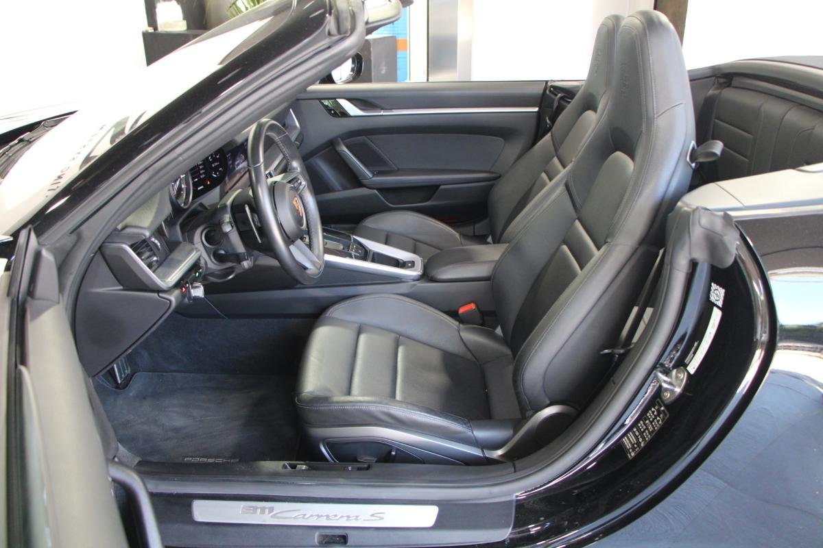 Porsche 911 - Photo 8
