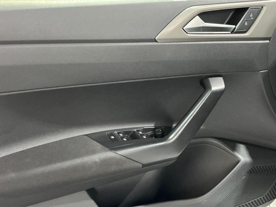 Volkswagen Polo - Photo 15