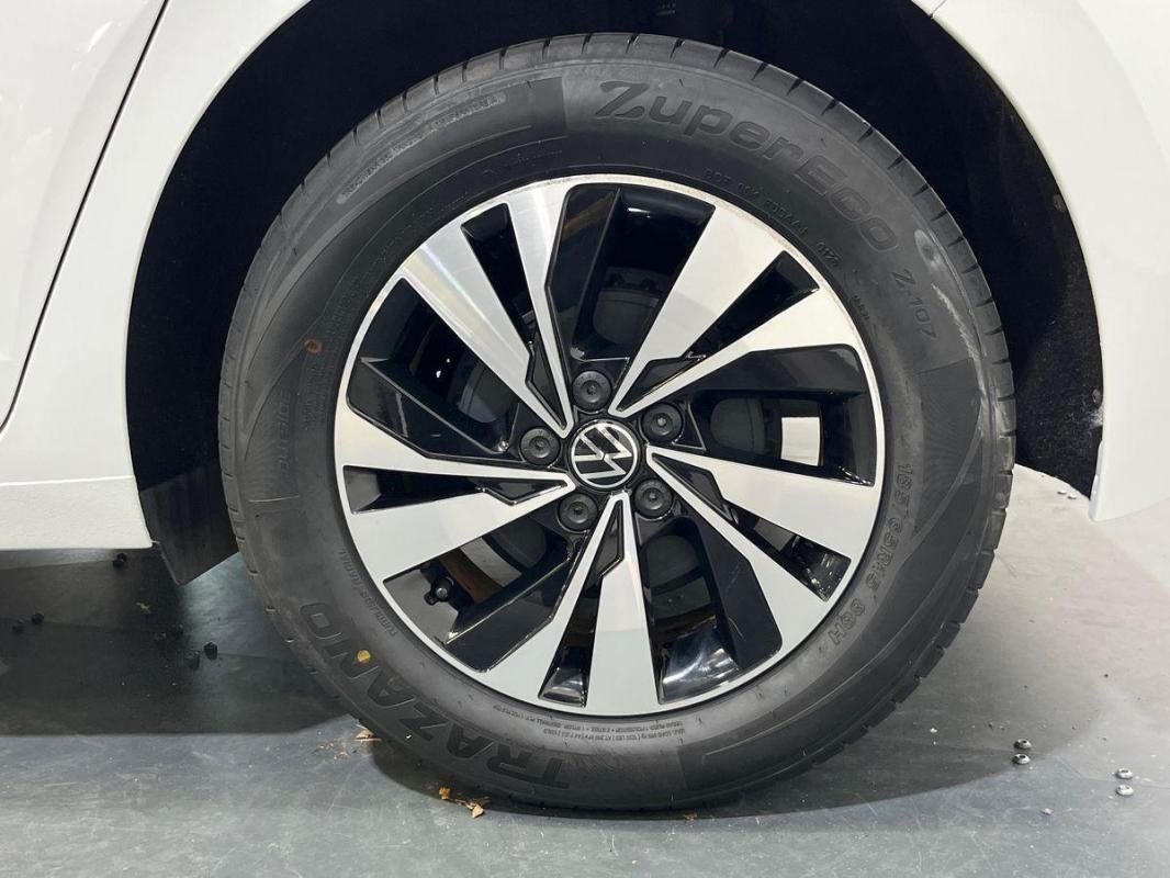 Volkswagen Polo - Photo 29