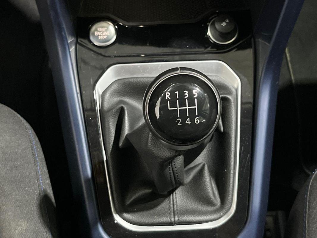 Volkswagen T-Roc - Photo 11