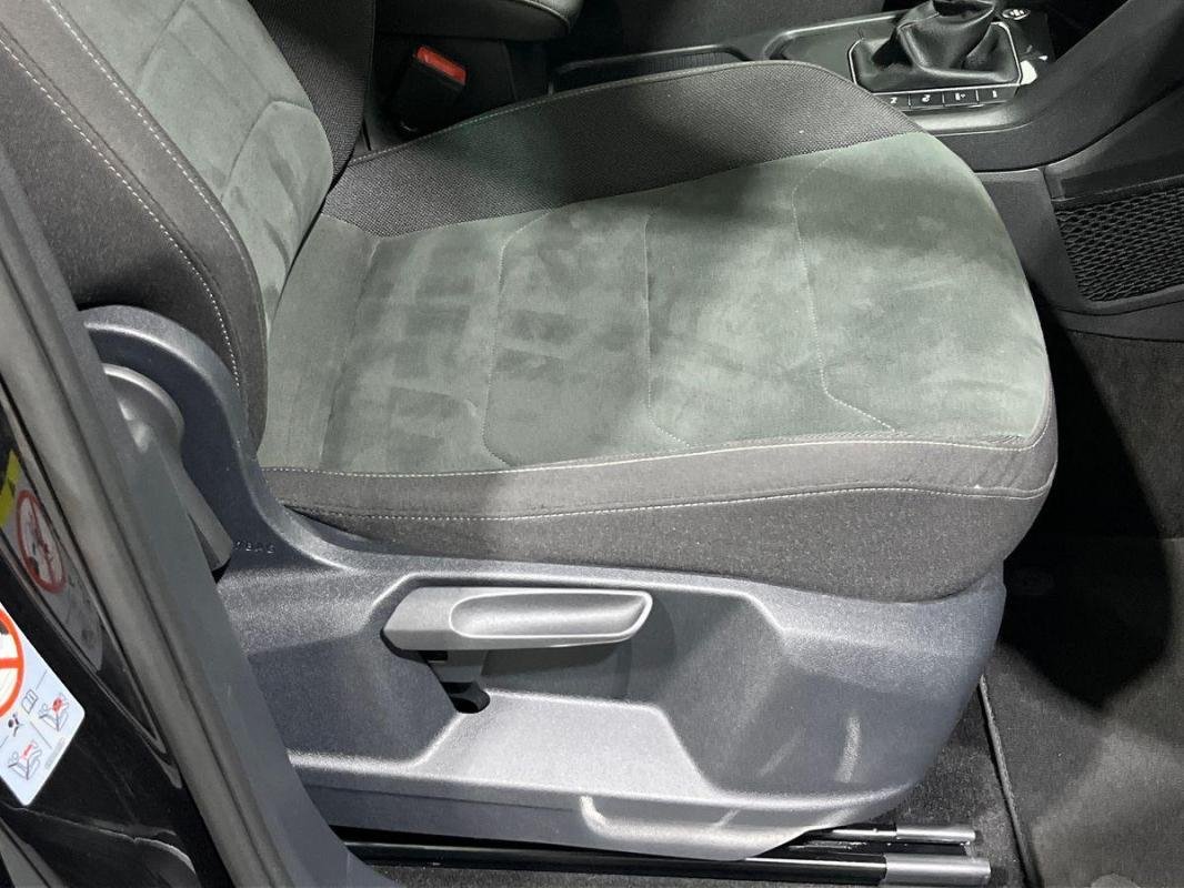 Volkswagen Tiguan - Photo 14
