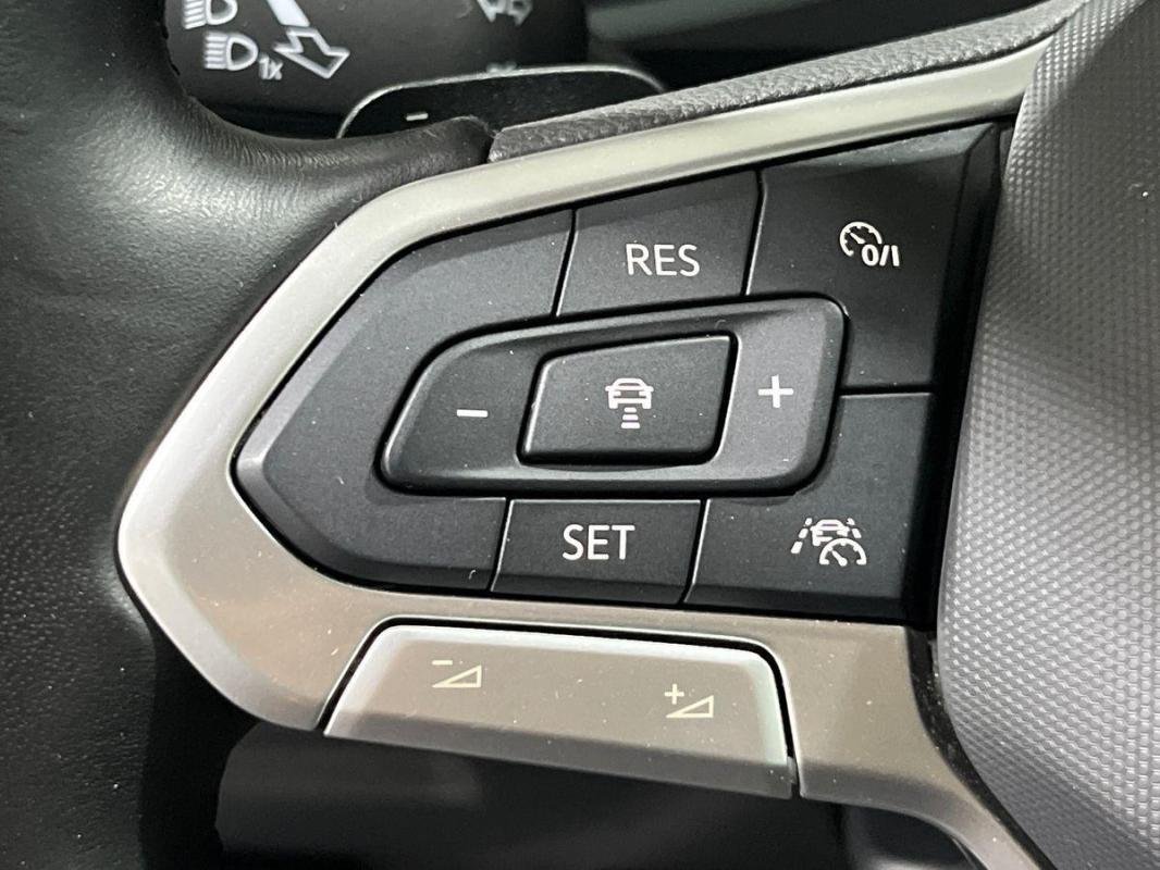 Volkswagen Tiguan - Photo 21