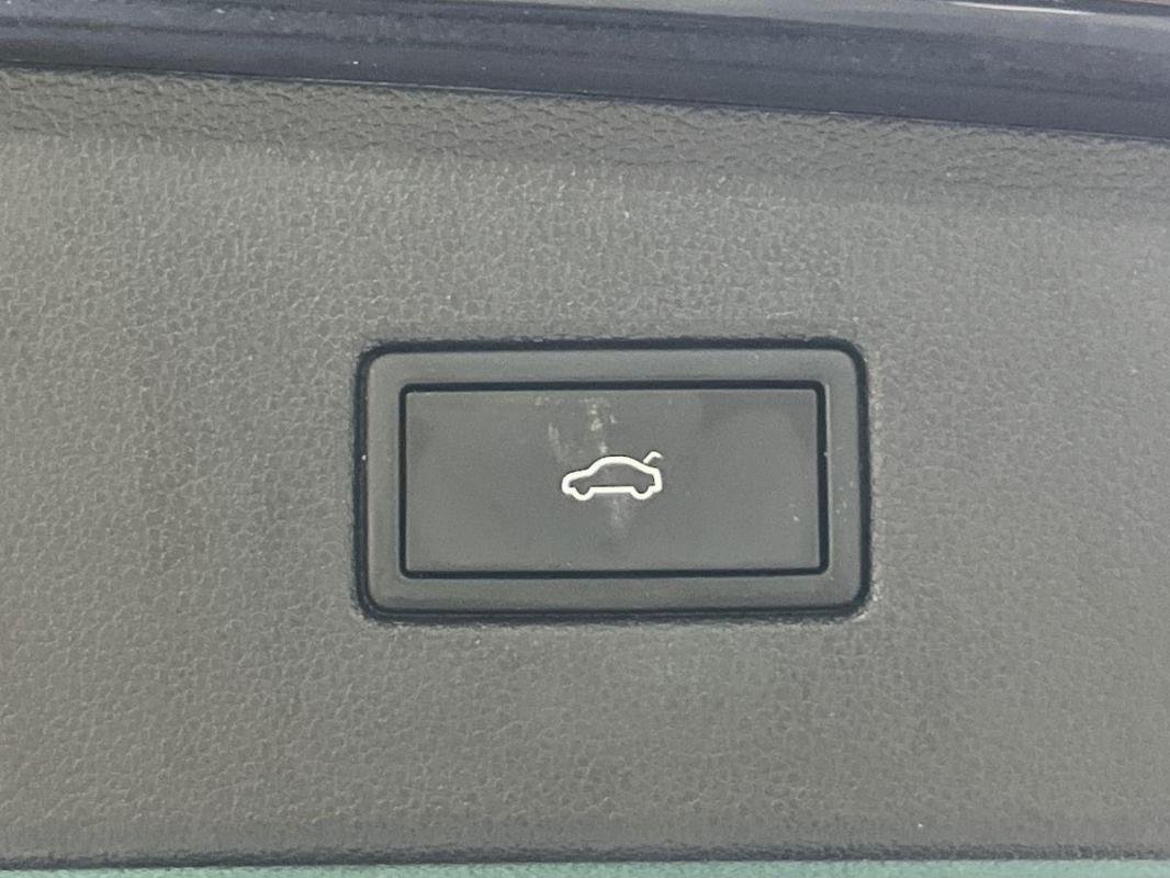 Volkswagen Tiguan - Photo 33