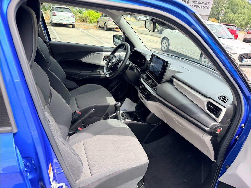 Suzuki Swift - Photo 11