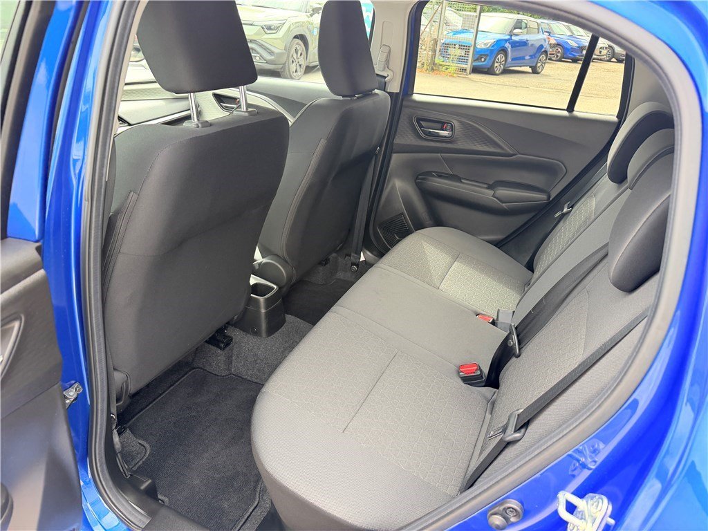Suzuki Swift - Photo 13