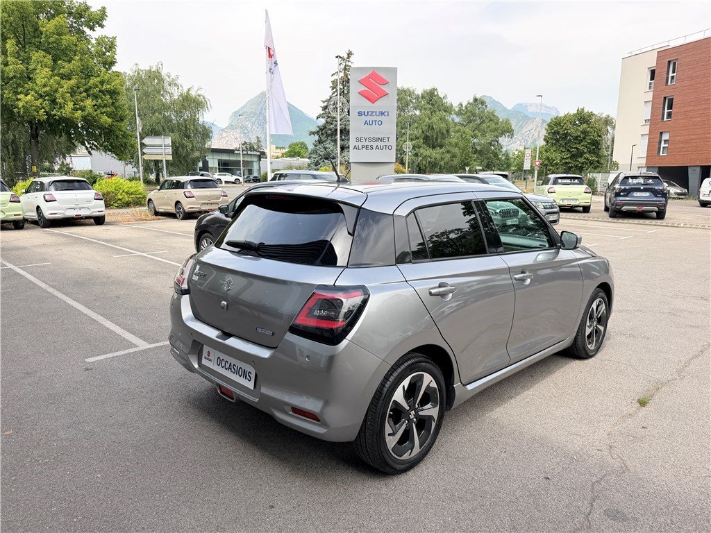 Suzuki Swift - Photo 4