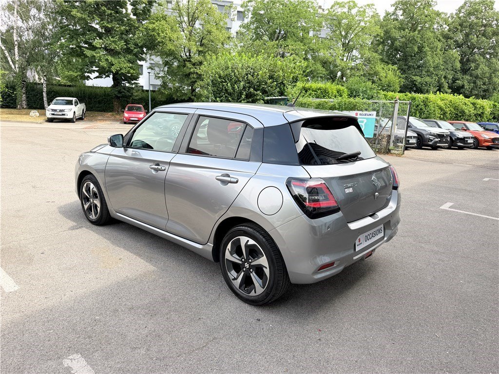 Suzuki Swift - Photo 6