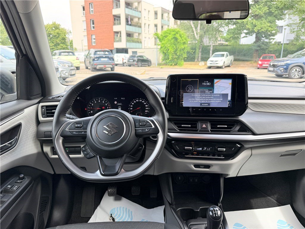 Suzuki Swift - Photo 8