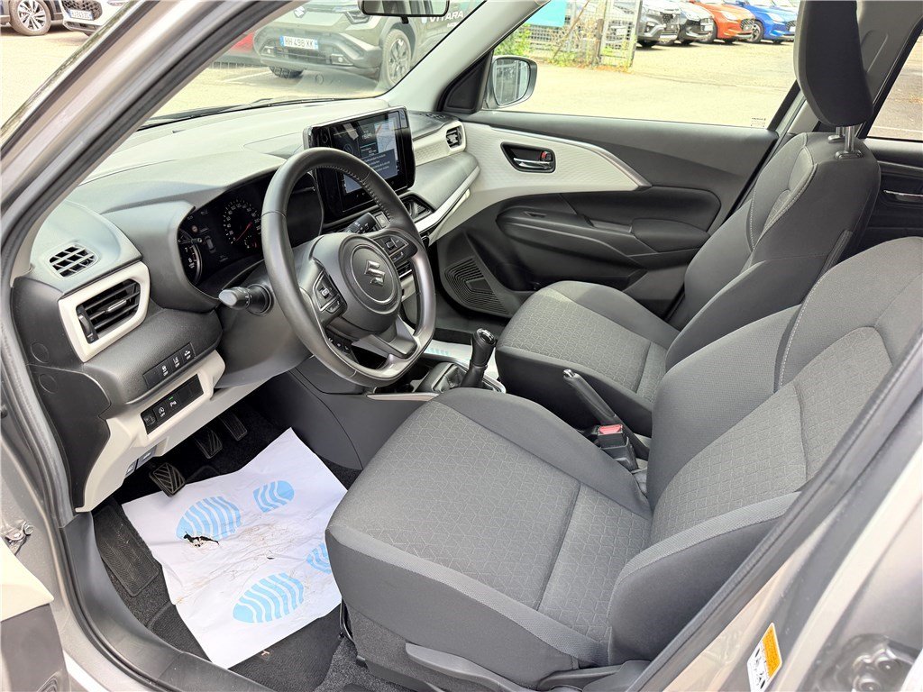 Suzuki Swift - Photo 9