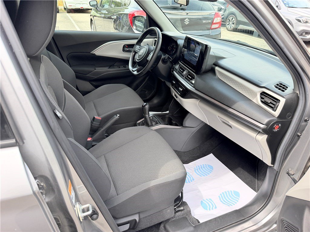 Suzuki Swift - Photo 10