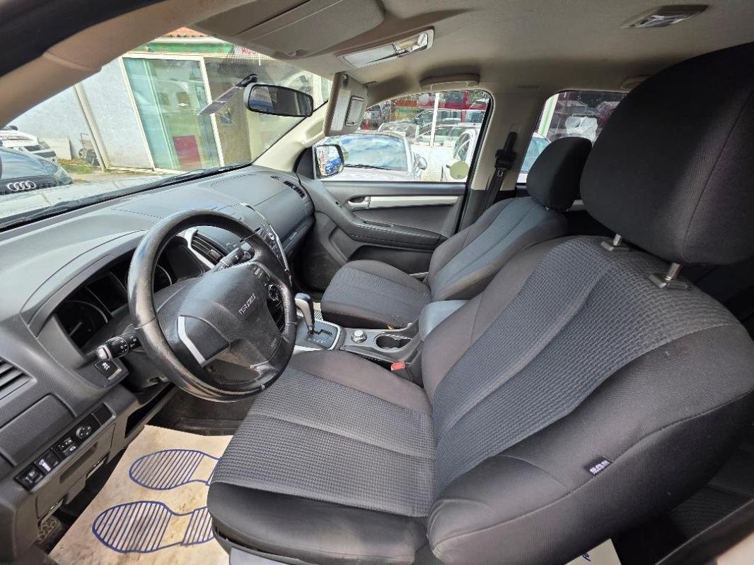 Isuzu D-max - Photo 16