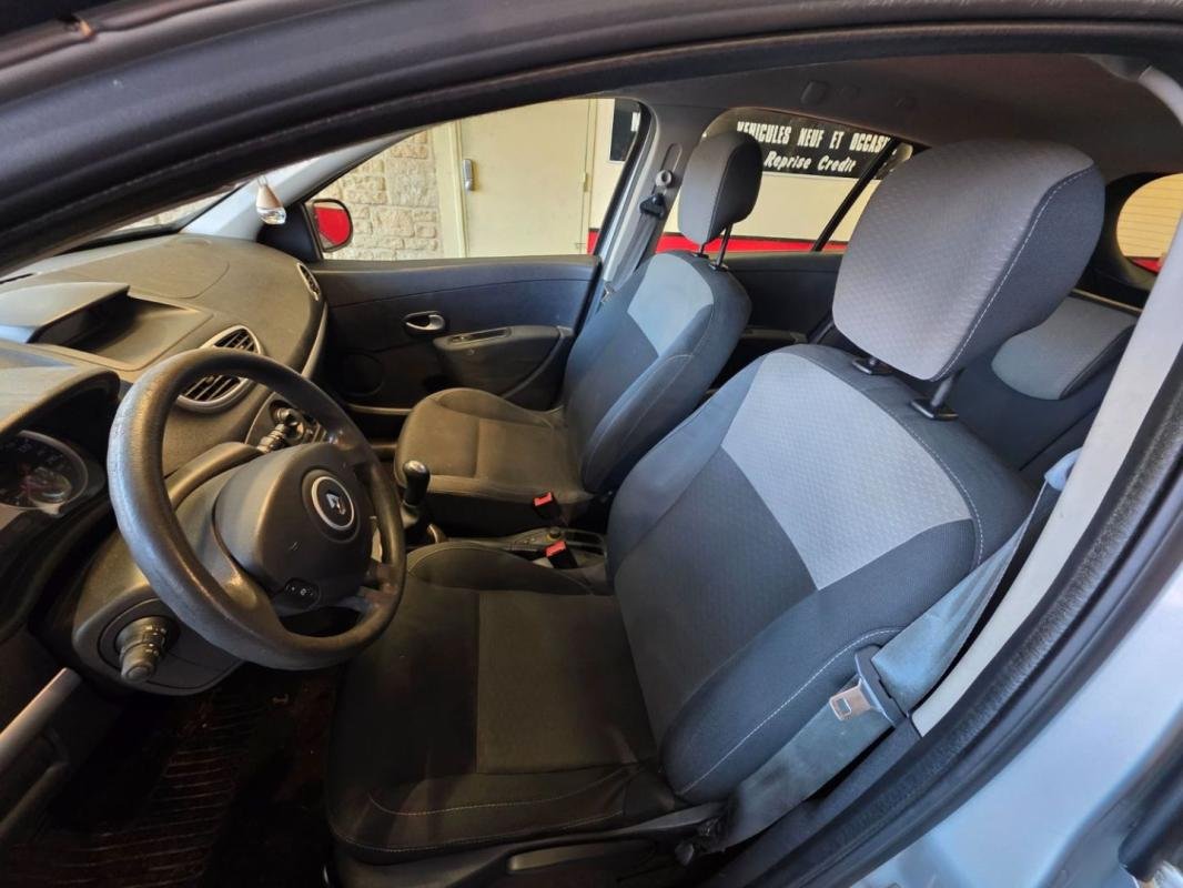 Renault Clio - Photo 3