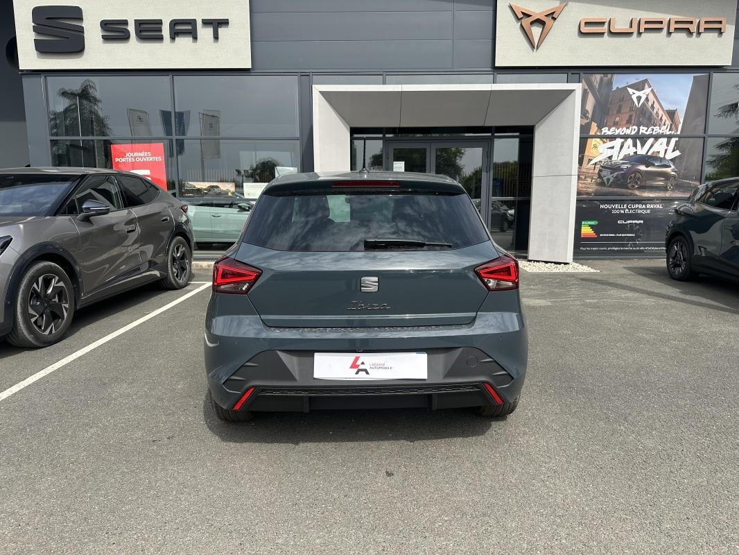 Seat Ibiza - Photo 3