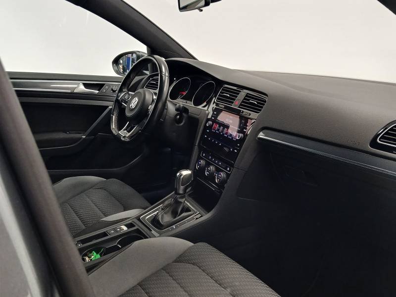 Volkswagen Golf - Photo 12