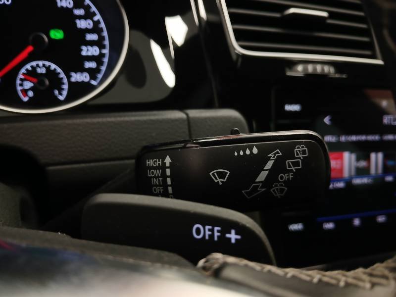Volkswagen Golf - Photo 20