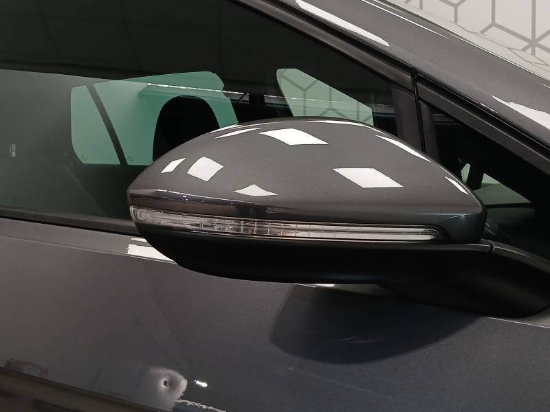 Volkswagen Golf - Photo 31