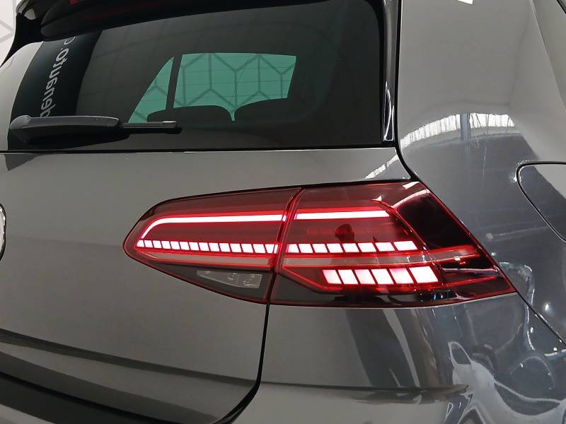 Volkswagen Golf - Photo 33