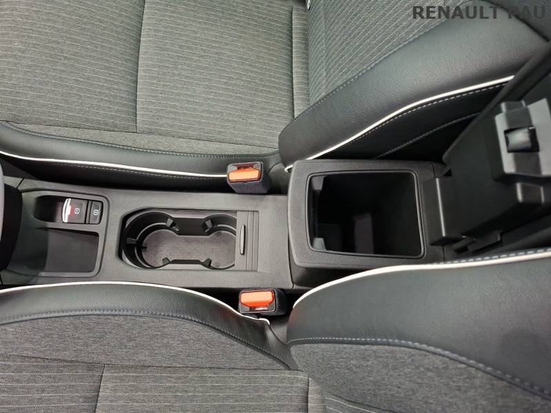 Renault Clio - Photo 24