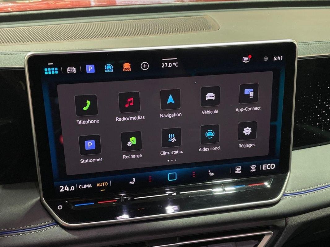 Volkswagen Tiguan - Photo 16