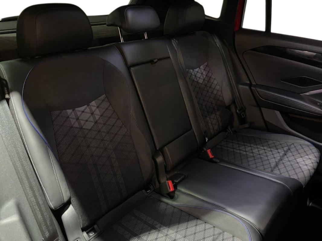 Volkswagen Tiguan - Photo 23