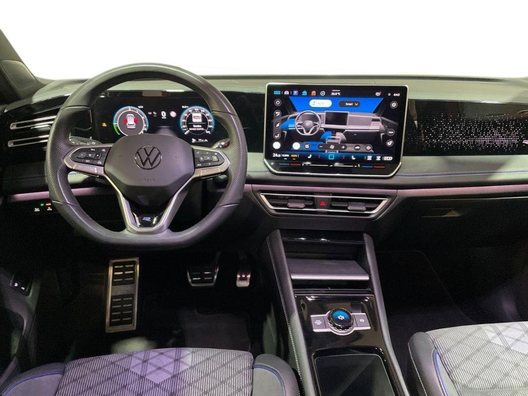 Volkswagen Tiguan - Photo 24