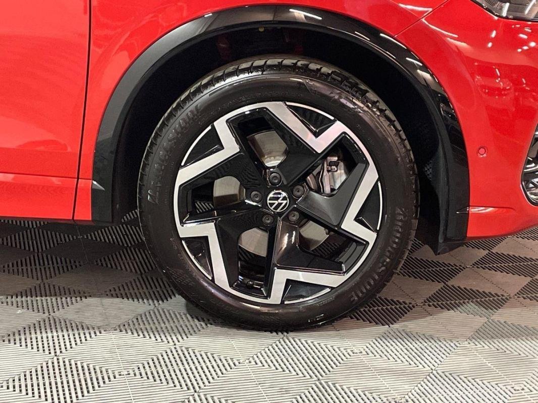 Volkswagen Tiguan - Photo 28