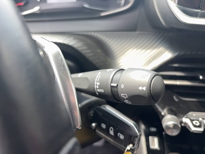 Peugeot 2008 - Photo 19