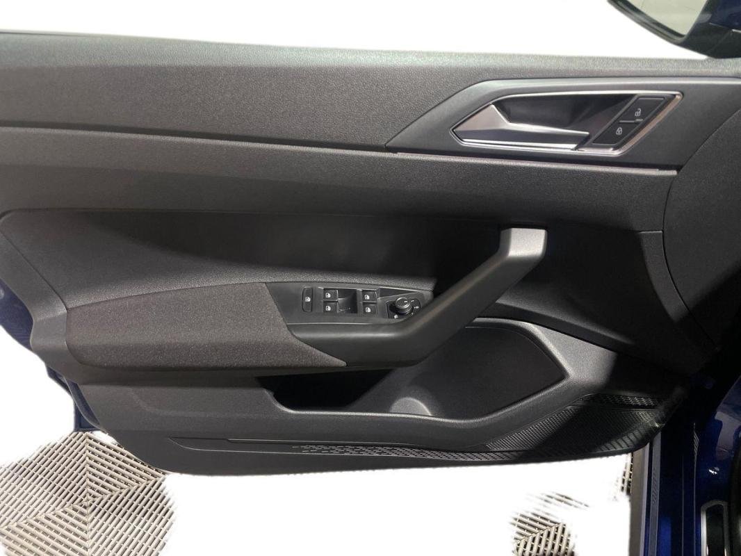 Volkswagen Polo - Photo 12