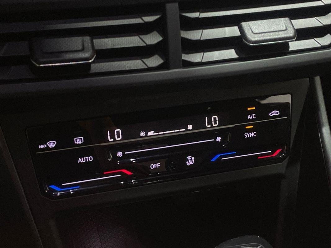 Volkswagen Polo - Photo 16