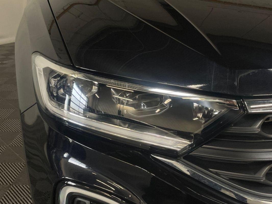 Volkswagen T-Roc - Photo 25