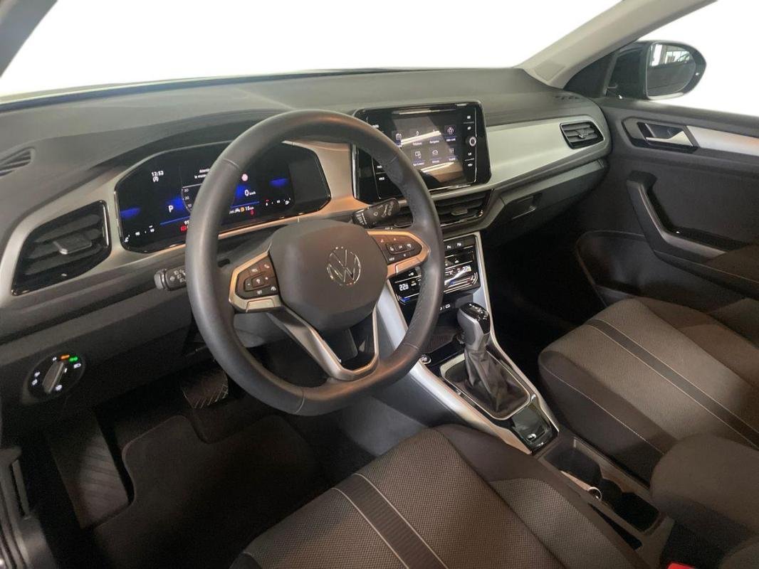 Volkswagen T-Roc - Photo 9