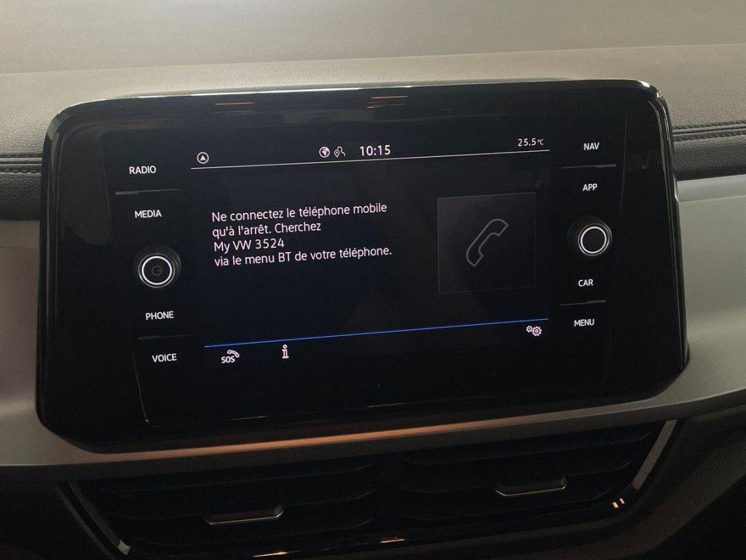 Volkswagen T-Roc - Photo 16