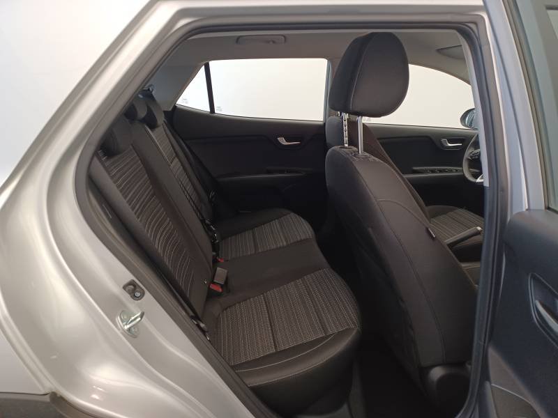 Kia Stonic - Photo 24