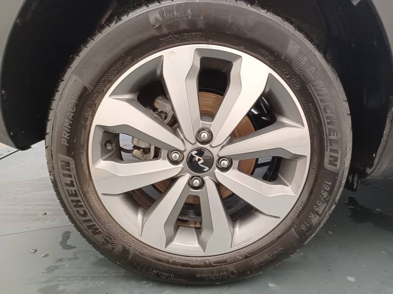 Kia Stonic - Photo 32