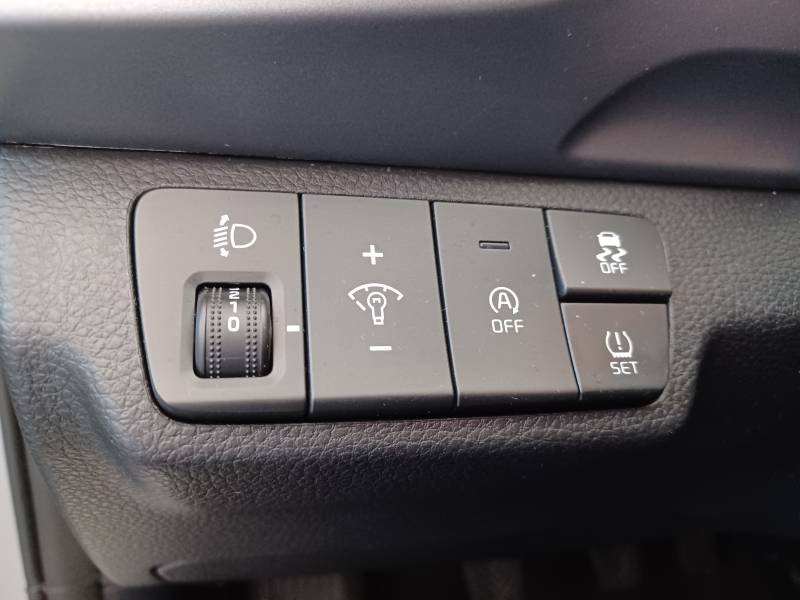 Kia Stonic - Photo 44