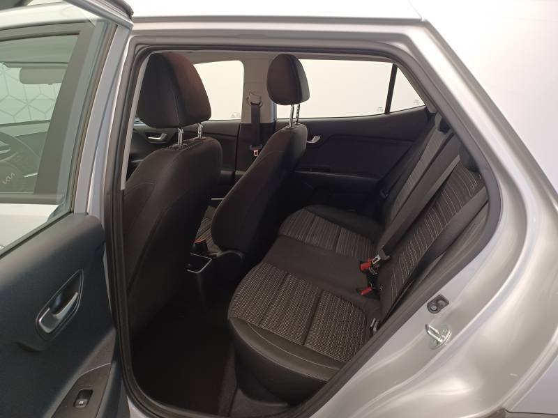 Kia Stonic - Photo 46