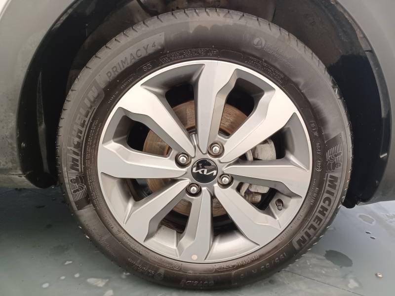 Kia Stonic - Photo 8