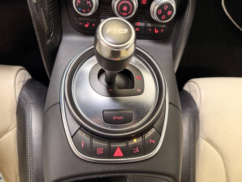 Audi R8 - Photo 21