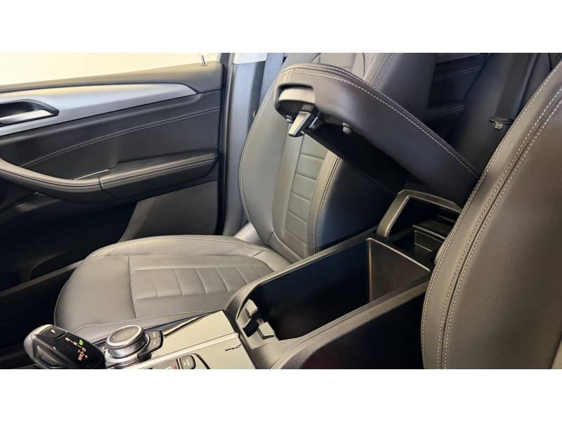 BMW X3 - Photo 18