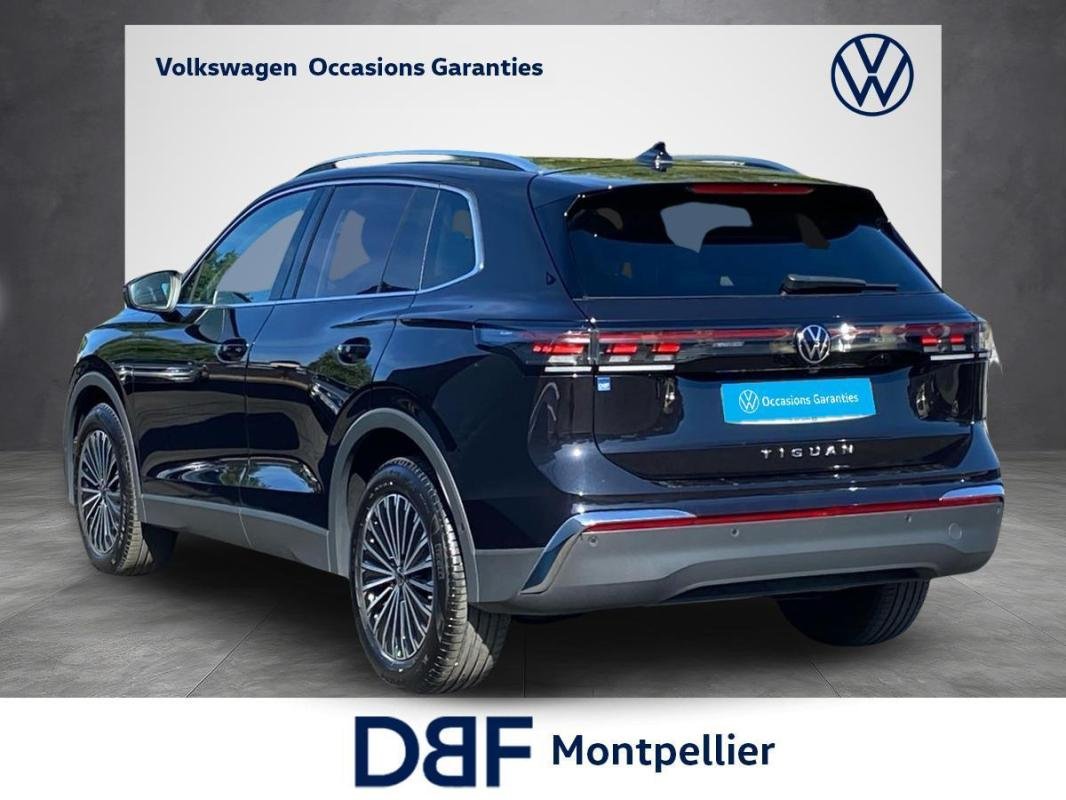 Volkswagen Tiguan - Photo 2