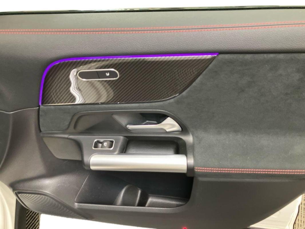 Mercedes Gla - Photo 15