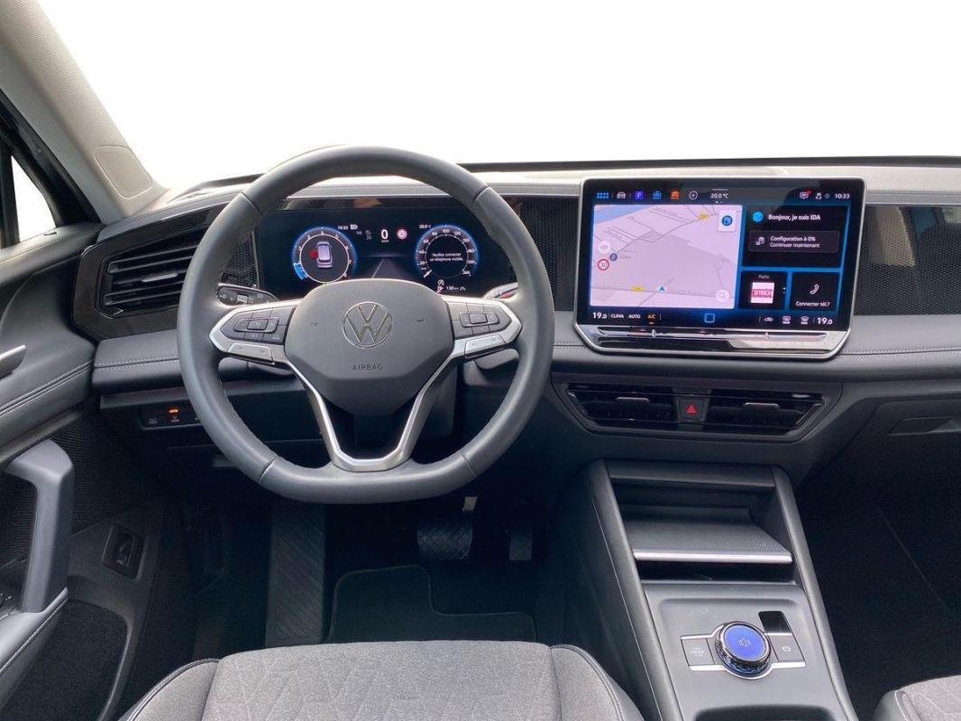 Volkswagen Tiguan - Photo 9