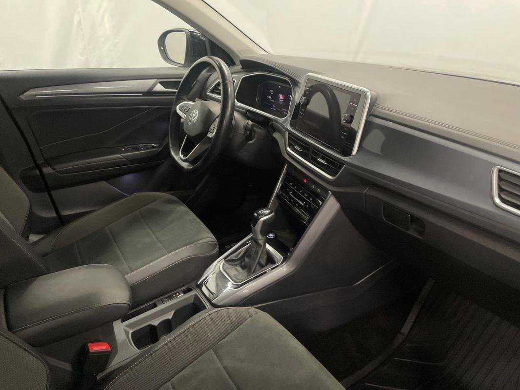 Volkswagen T-Roc - Photo 14