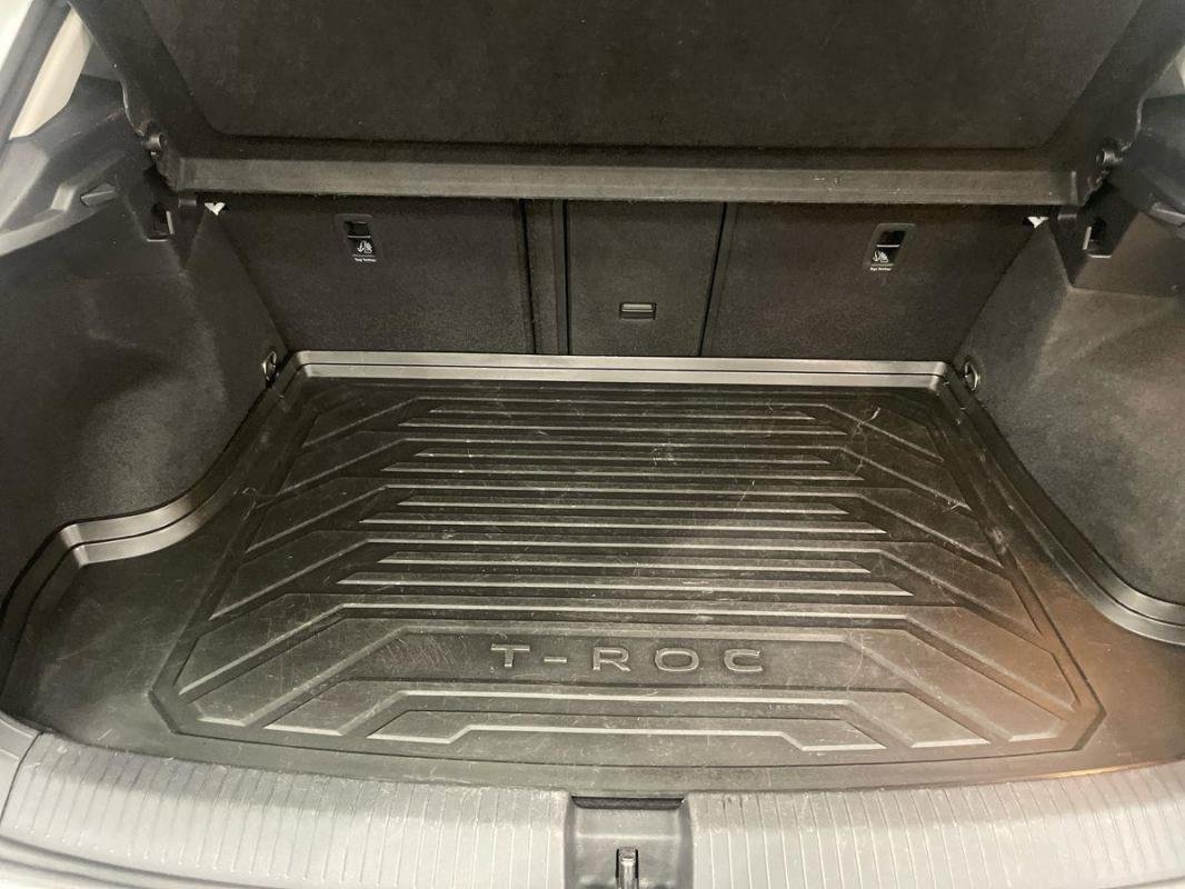Volkswagen T-Roc - Photo 32